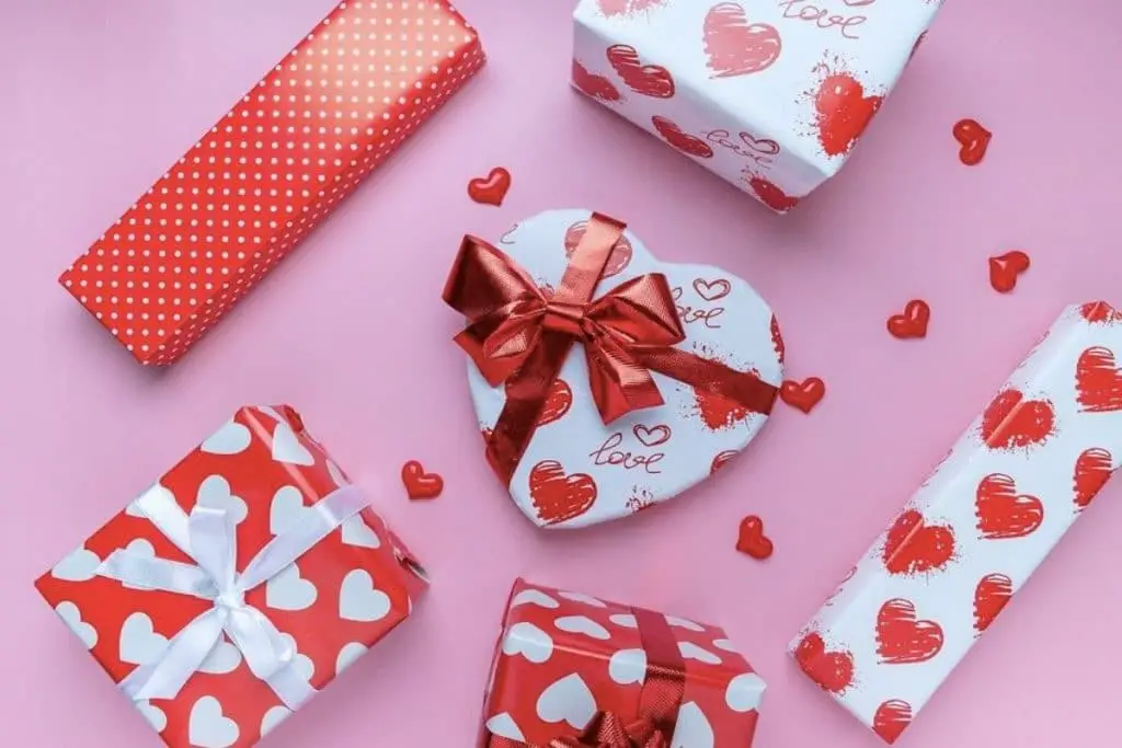 Pink background with heart wrapping paper